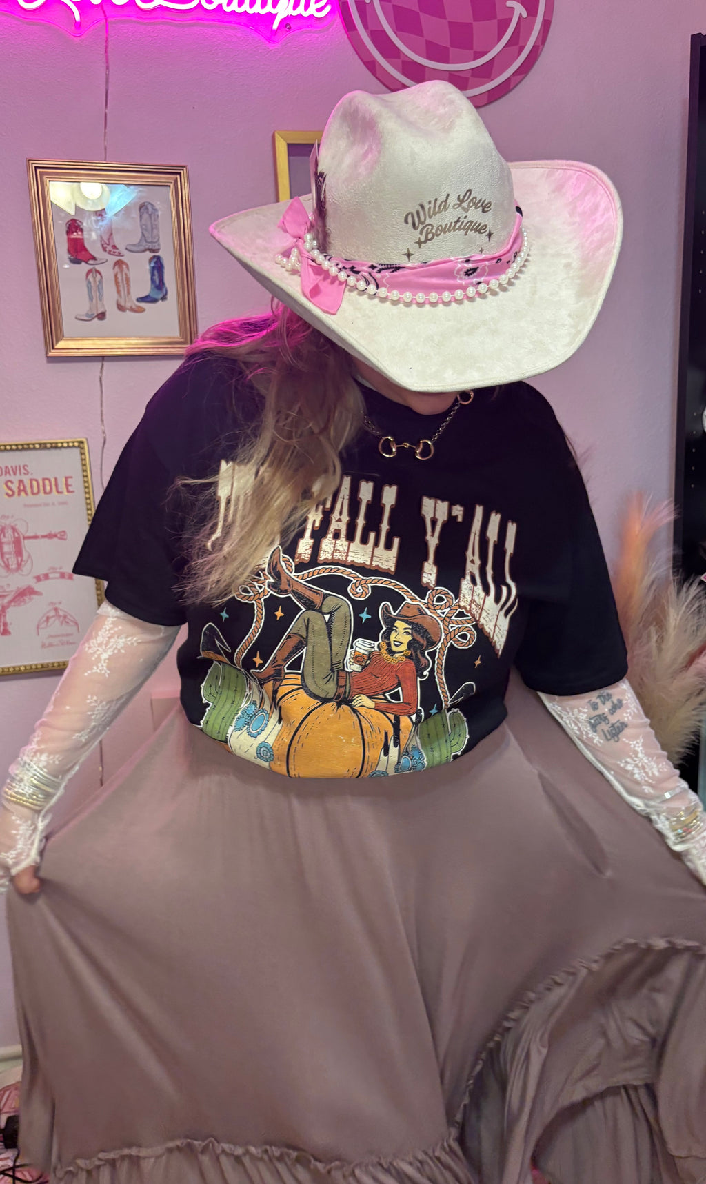 It's Fall Y'all Graphic Tee